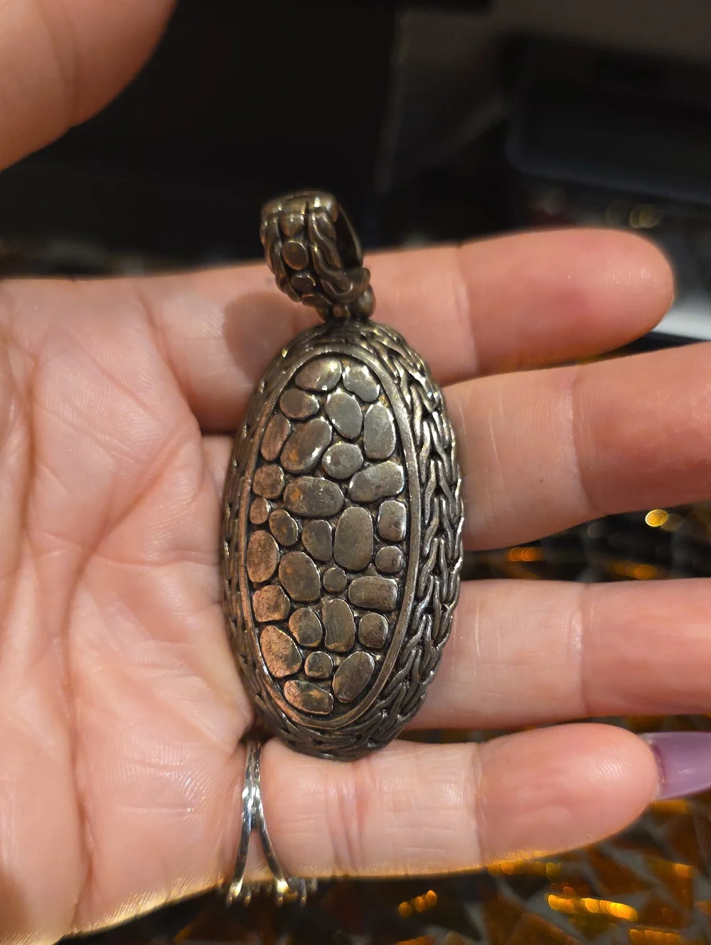 Antique Silver-Tone Textured Oval Pendant for Reptile Habitat Décor